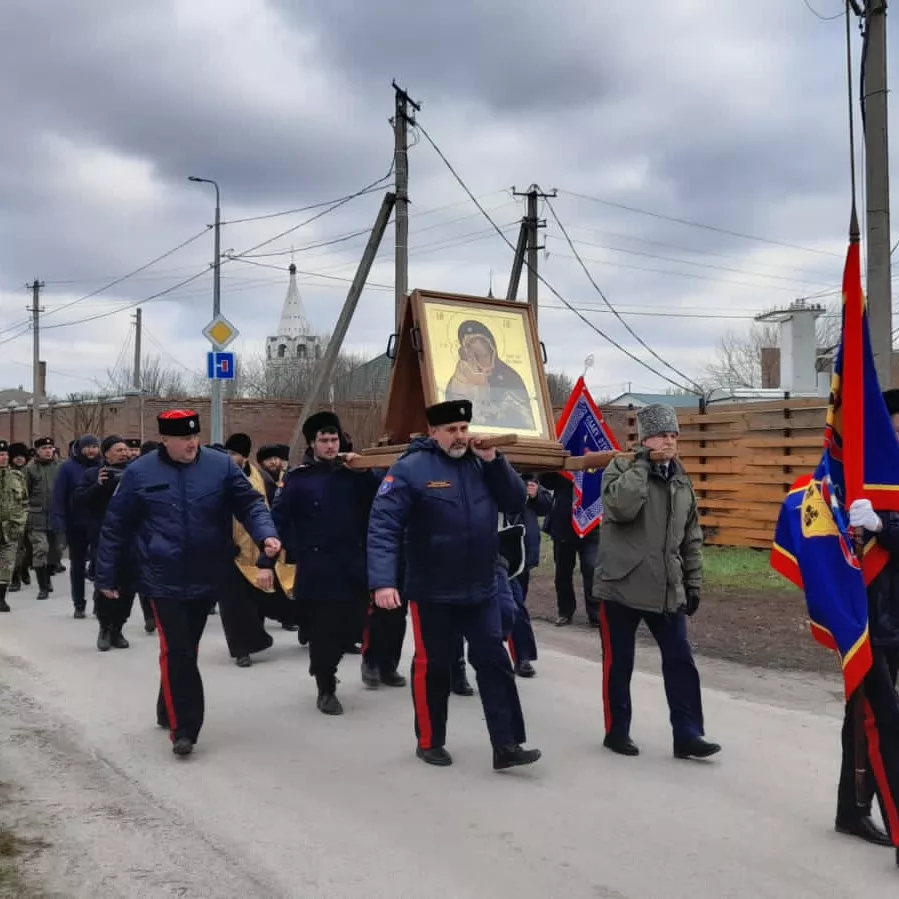 Казаки Аксайского района почтили память своих предков | Газета Победа Аксай